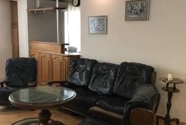 For Rent, 3 Room, Old building, Tbilisi, vake