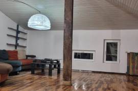 For Rent, 3 Room, Old building, Tbilisi, saburtalo