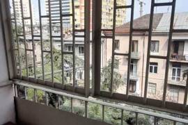 For Rent, 2 Room, Old building, Tbilisi, saburtalo