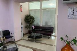 For Rent, Universal commercial space, vake