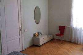 For Rent, 2 Room, Old building, Tbilisi, saburtalo