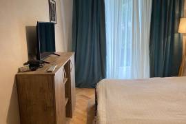 For Rent, 2 Room, Old building, Tbilisi, saburtalo