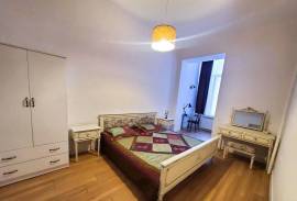 For Rent, 2 Room, Old building, Tbilisi, Vera