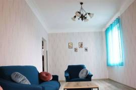 For Rent, 2 Room, Old building, Tbilisi, Chugureti