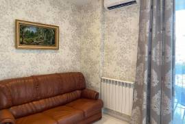 For Rent, 3 Room, Old building, Tbilisi, vake