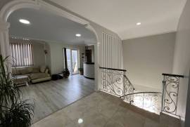 House For Sale, 10 Room, Batumi, Bartskhana