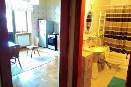 Apartment for sale, 4 Room, Old building, Kutaisi