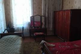 Apartment for sale, Old building, Mtatsminda