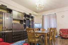 Apartment for sale, 3 Room, Old building, Tbilisi, saburtalo