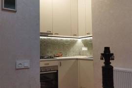 For Rent, 3 Room, Old building, Tbilisi, Vera